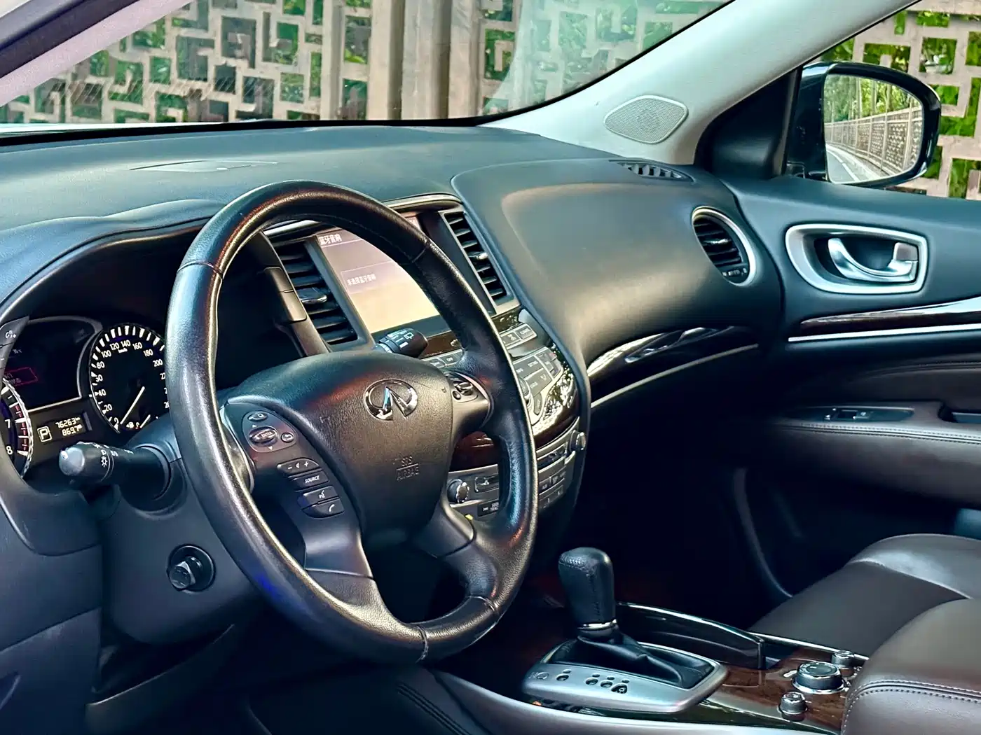 Infiniti QX60 (Import) 2015 2014 Model 2.5 S/C Hybrid 2WD Excellence Edition