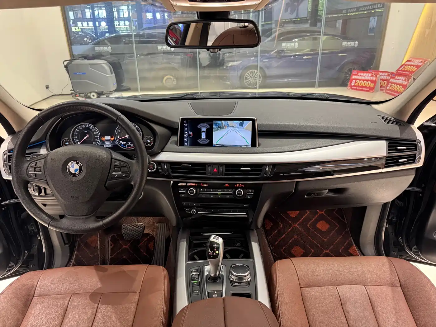 BMW X5 (Import) 2018 xDrive35i Elegant Model фото 11