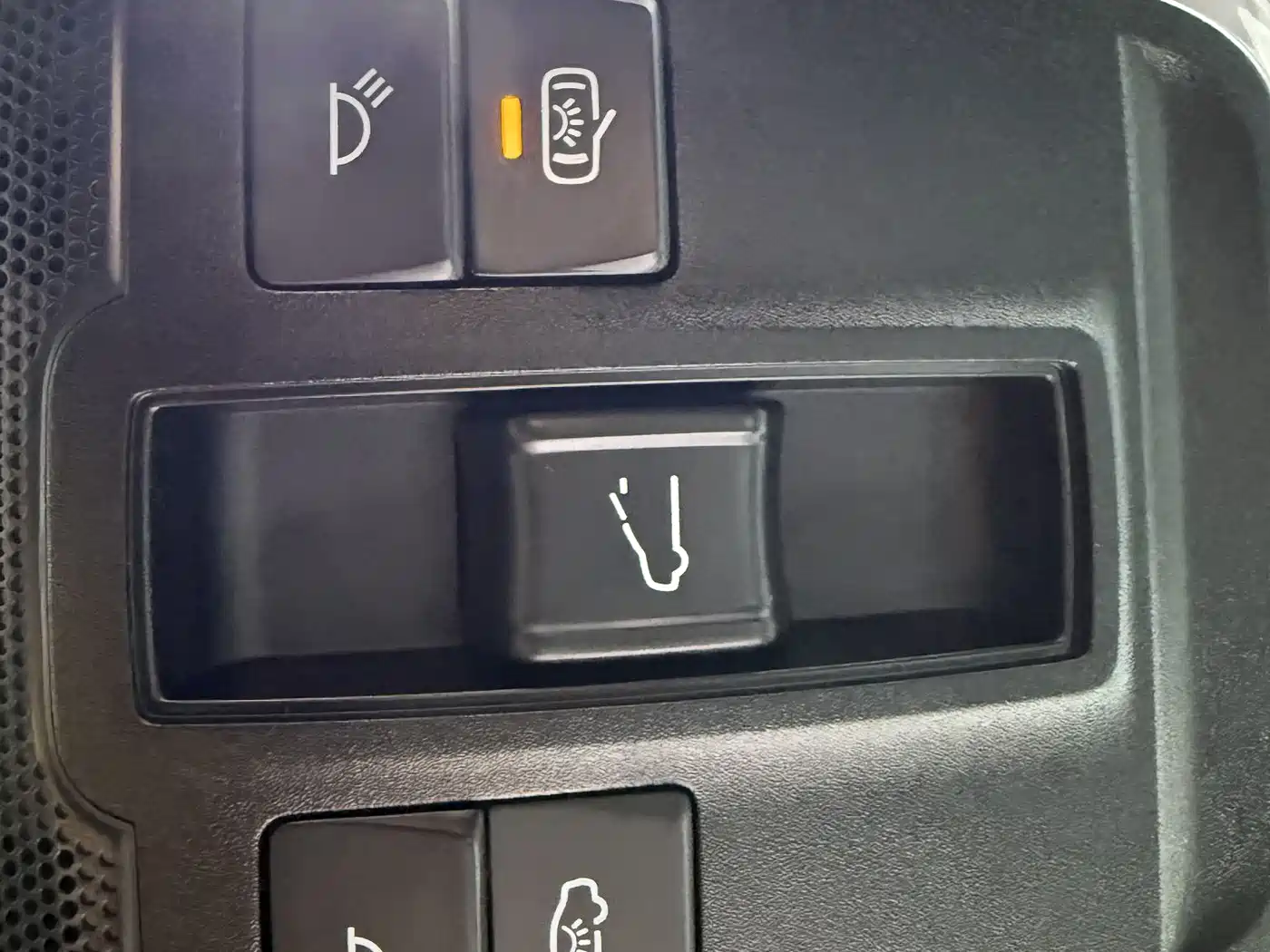 Kia Seltos 2023 1.5L CVT Luxury Edition фото 16