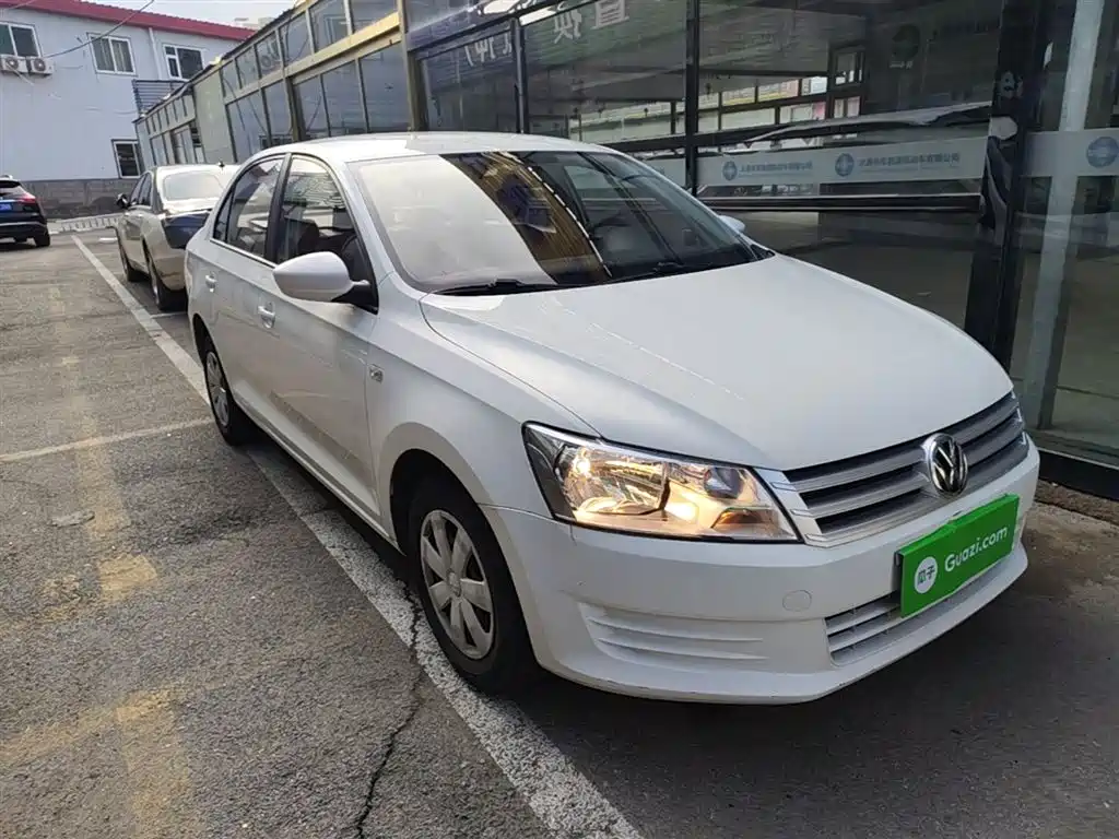 Volkswagen Santana 2015 1.4L Manual Trend Edition фото 4