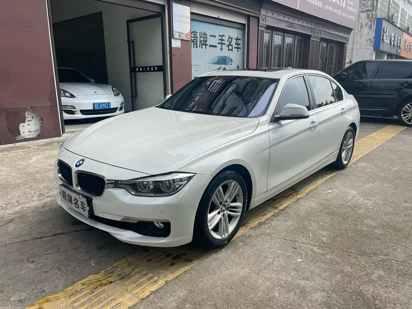 BMW 3 Series 2016 320Li Fashion Model