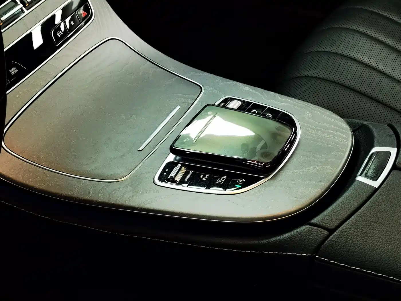 Mercedes-Benz E-Class 2021 E 300 L Premium фото 11