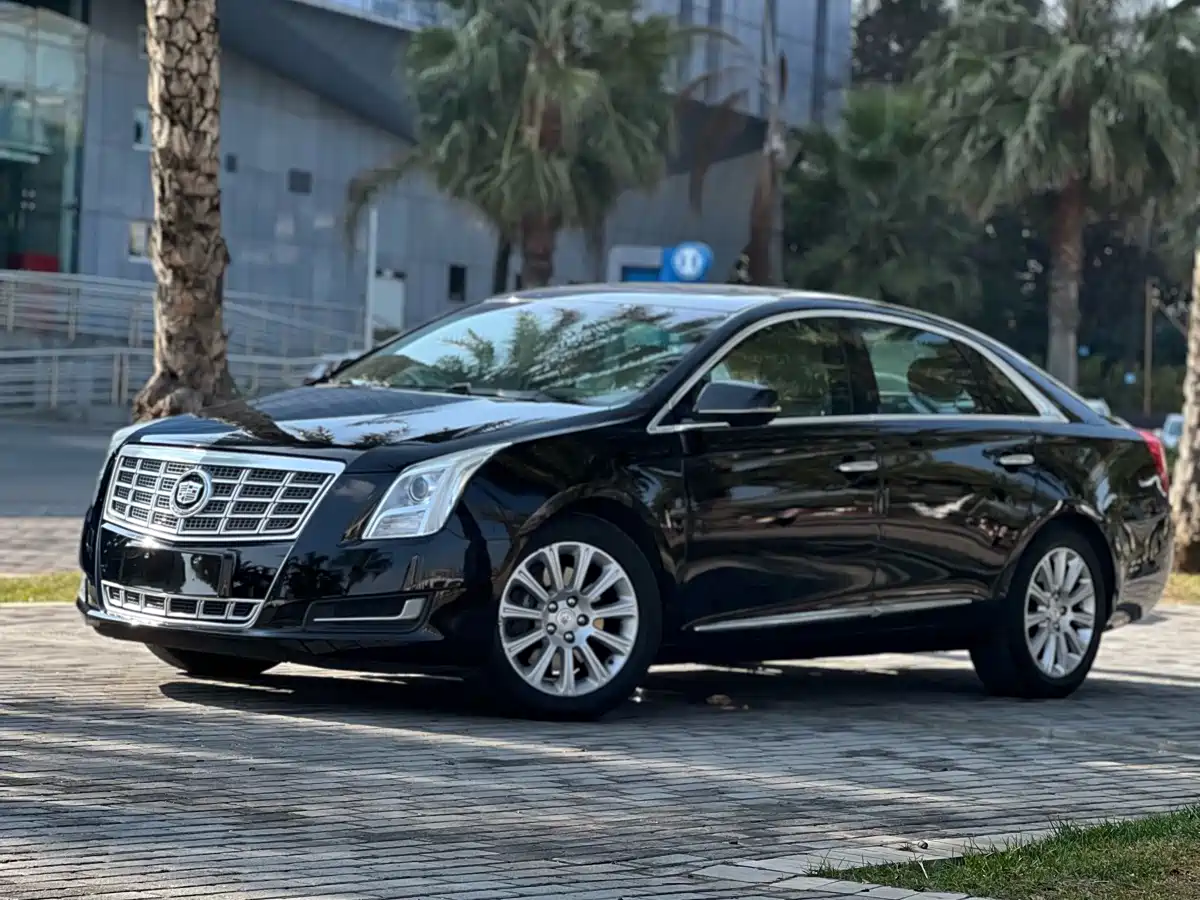 Cadillac XTS 2015 28T Comfort