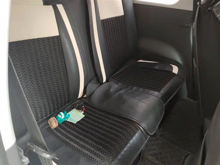 CHANGAN CHANGAN LUMIN