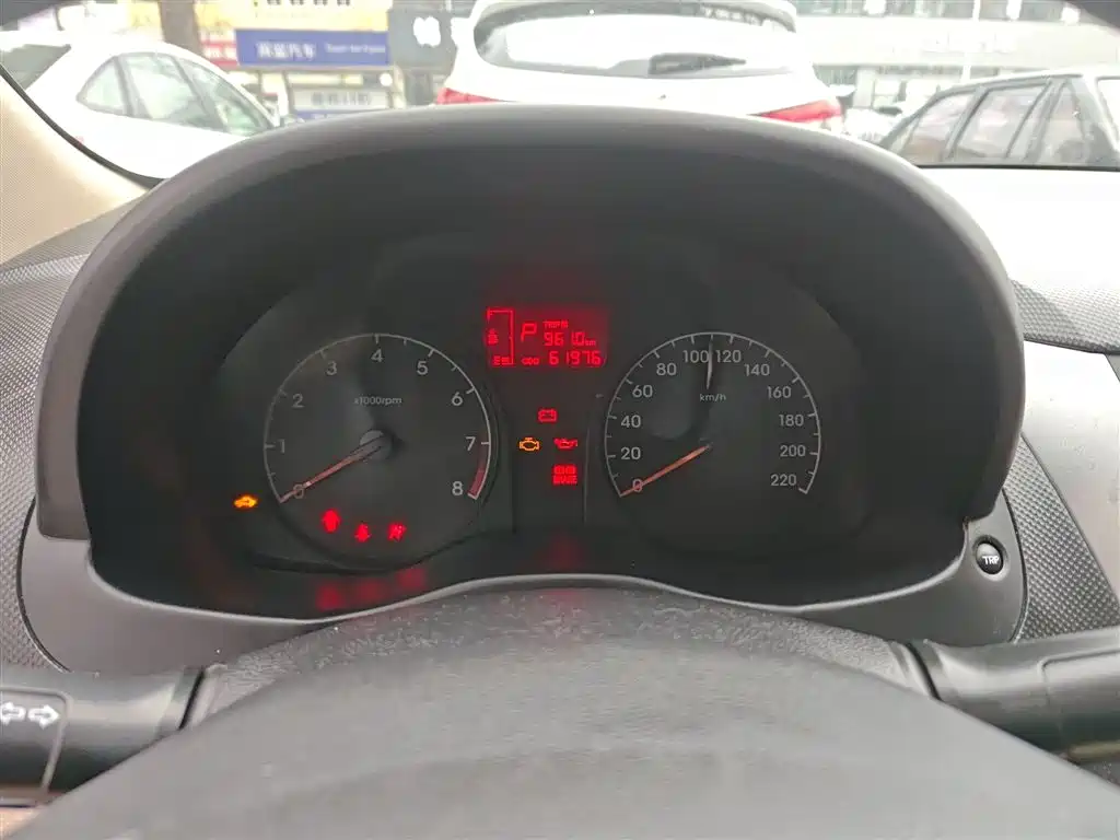 Hyundai Verna 2014 1.4L Automatic Smart GLS фото 12