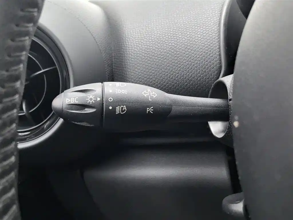 MINI COUNTRYMAN 2011 1.6L COOPER Excitement фото 21