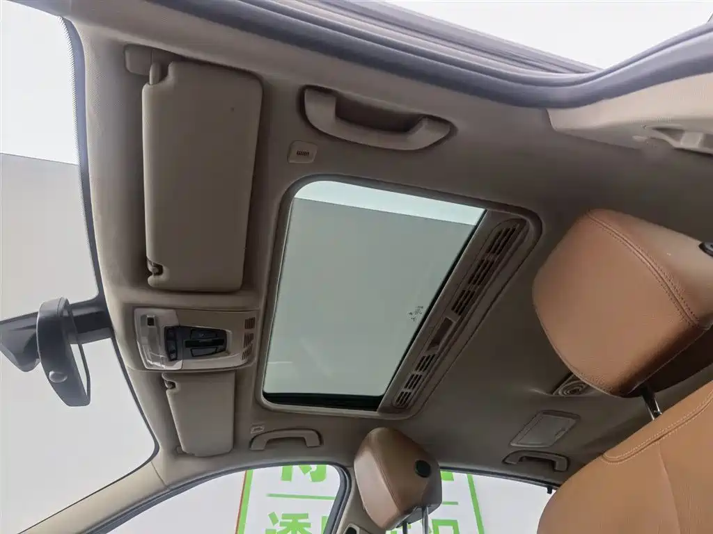 BMW 3 Series 2016 320Li Luxury Design Package фото 14