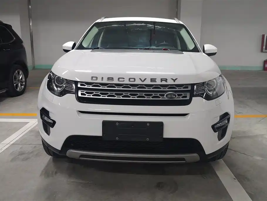 Land Rover Discovery Sport 2016 2.0T HSE фото 2