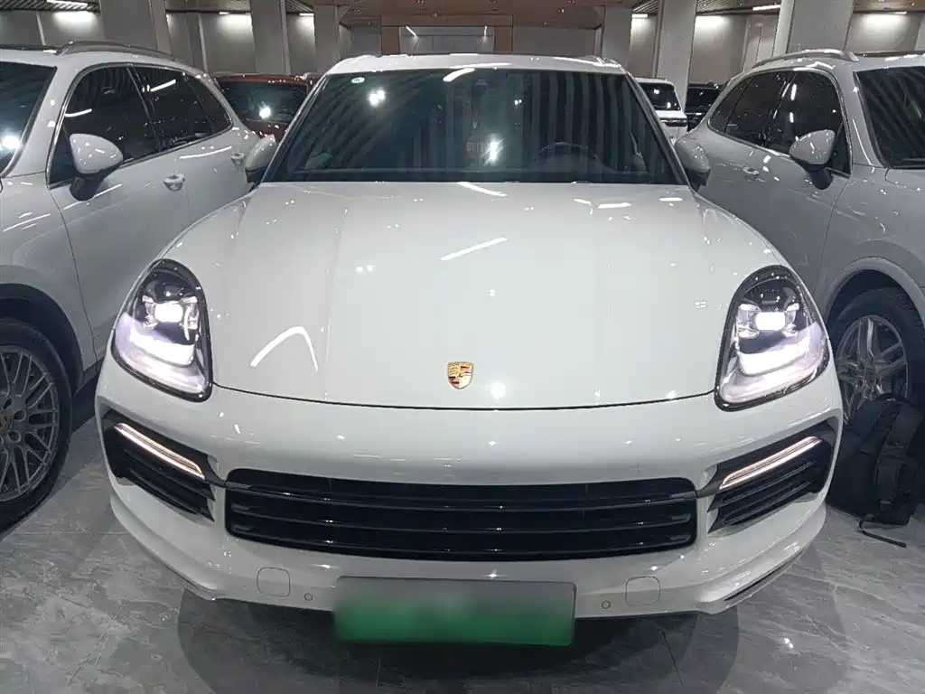 PORSCHE CAYENNE NEW ENERGY