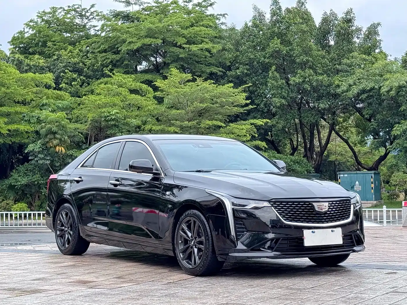 CADILLAC CT4