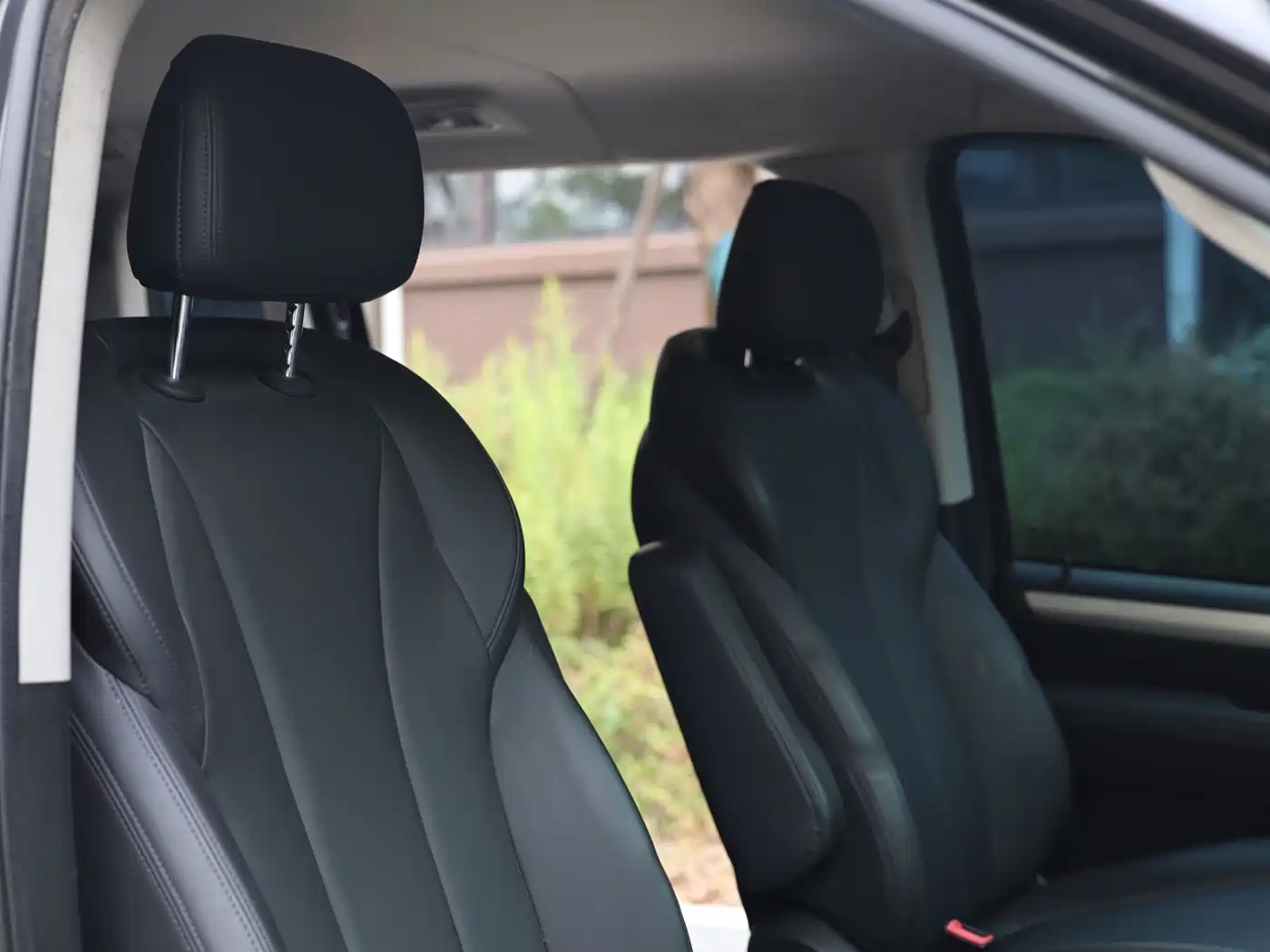 Maxus G10 2025 2025 2.0T Manual Multi-Purpose Edition Diesel 7-Seater