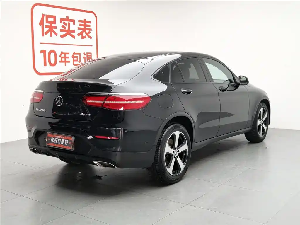Mercedes-Benz GLC Coupe 2018 GLC 200 4MATIC Coupe SUV фото 2