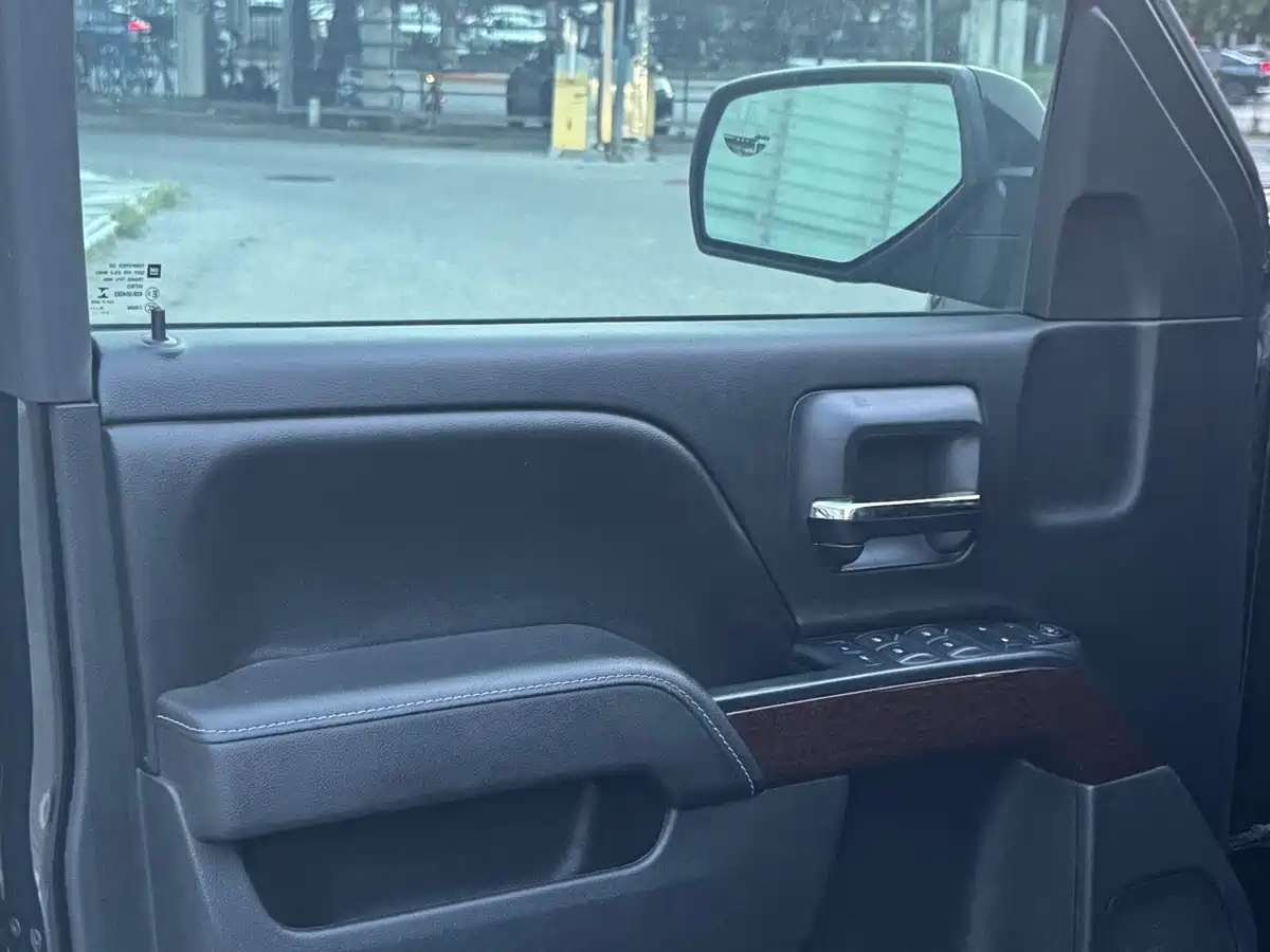 GMC Sierra 2017 2017 Luxury Edition