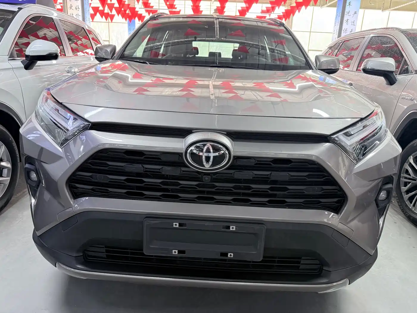 Toyota RAV4 Rongfang 2024 2.0L CVT FWD Style Plus Edition фото 2