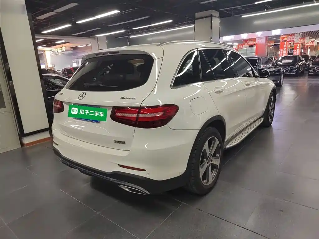 Mercedes-Benz GLC 2017 GLC 260 4MATIC Luxury фото 5