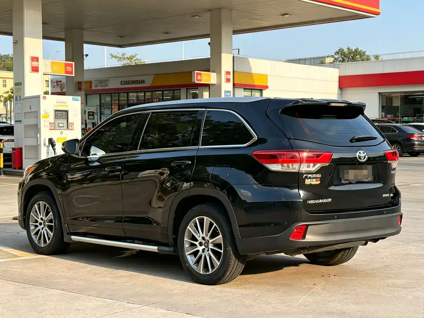 Toyota Highlander 2021 2.0T AWD Luxury 7-Seater фото 9