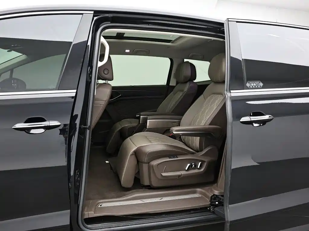 Volkswagen Viloran 2025 2024 380TSI Executive Edition