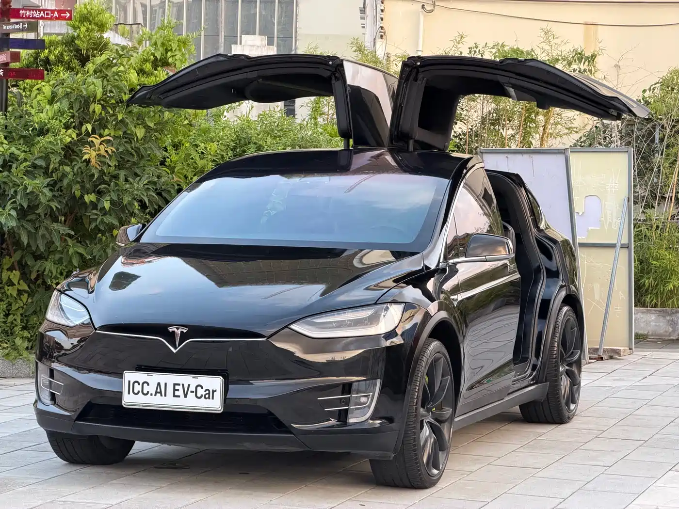 Tesla Model X 2020 Long Range Upgrade фото 3