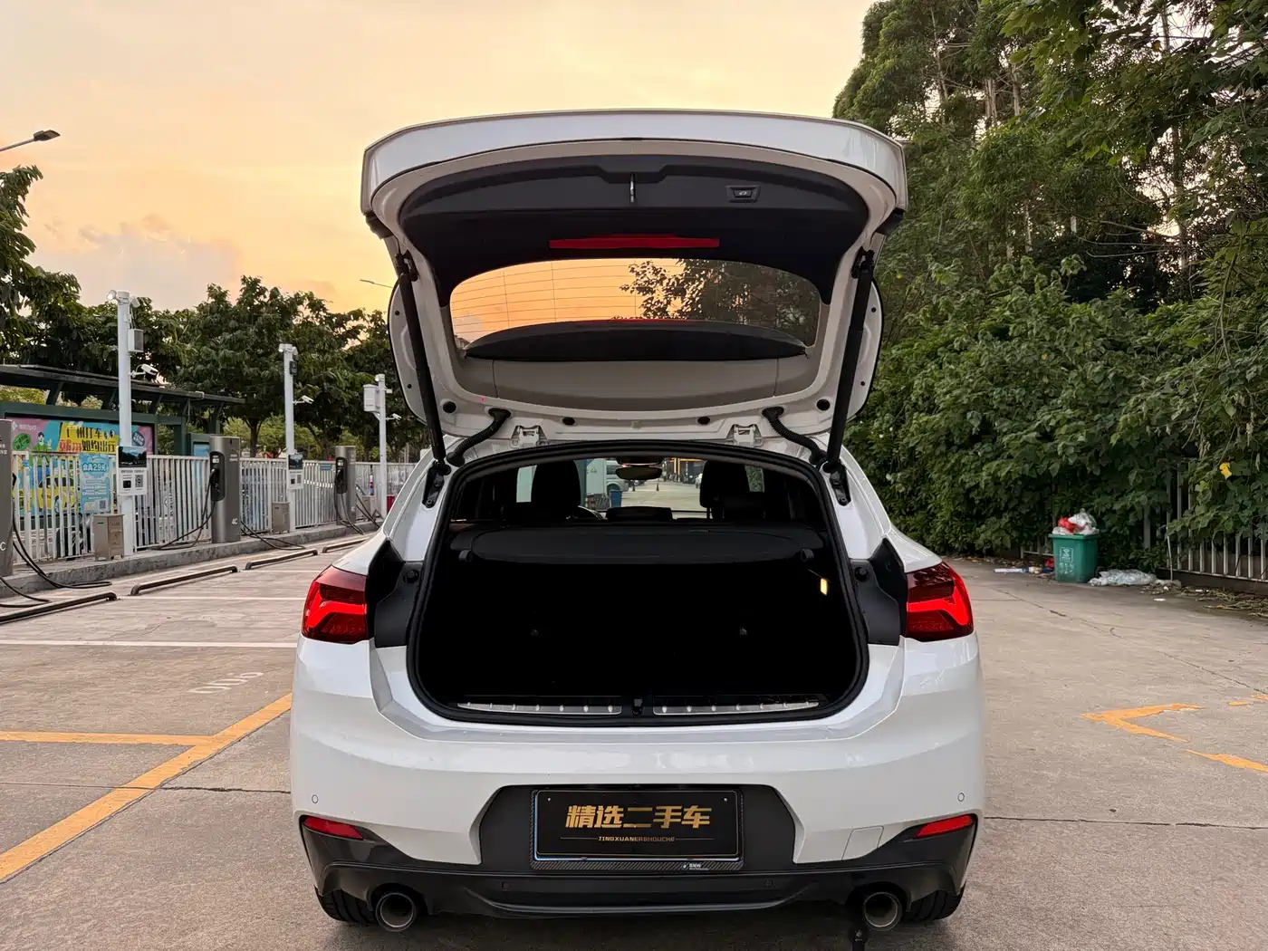 BMW X2 2023 sDrive25i M Sport Shadow Edition фото 22