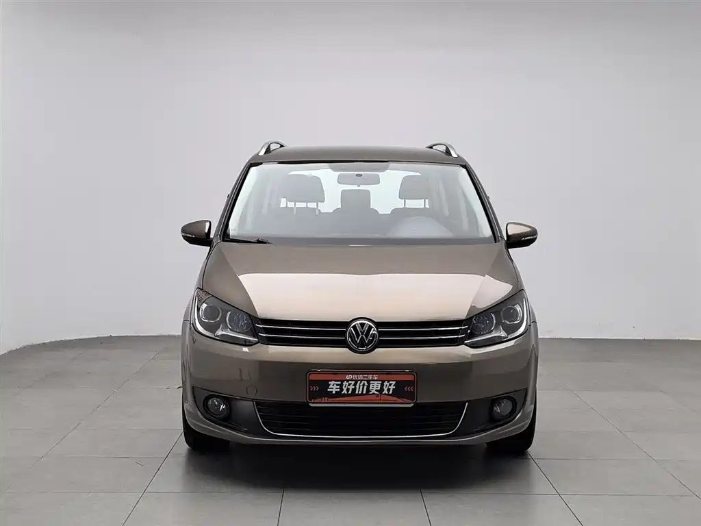 Volkswagen Touran 2015 1.4T Manual Trend Edition 5-seater фото 3