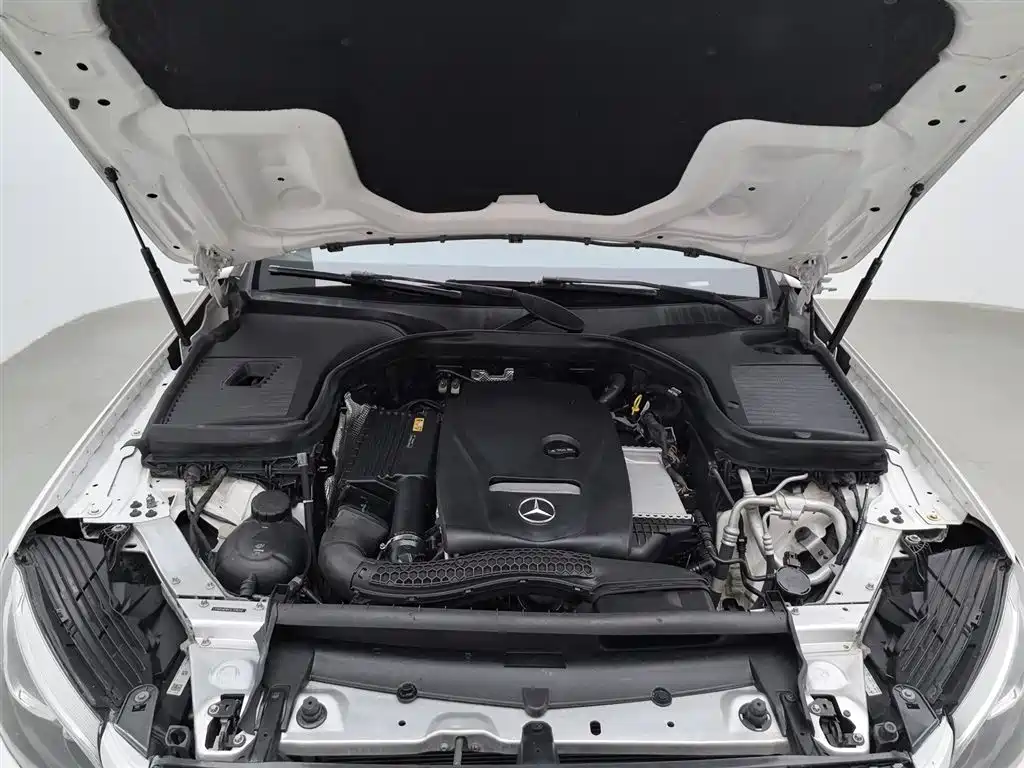Mercedes-Benz GLC 2018 GLC 200 4MATIC фото 6