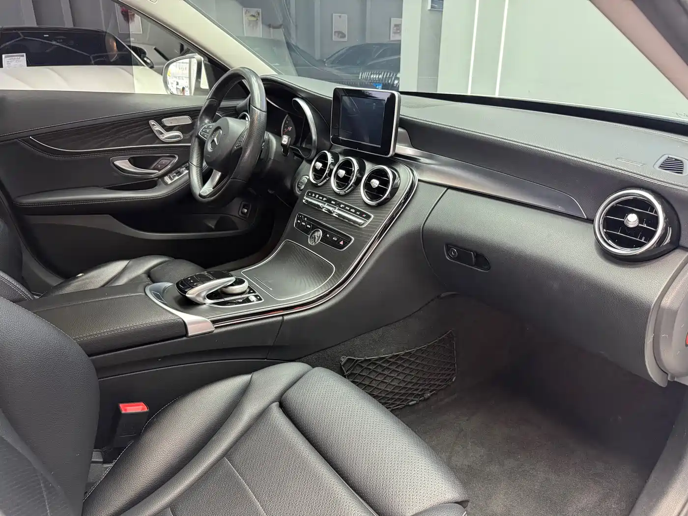 Mercedes-Benz C-Class 2018 C 200 L Sport Edition фото 15