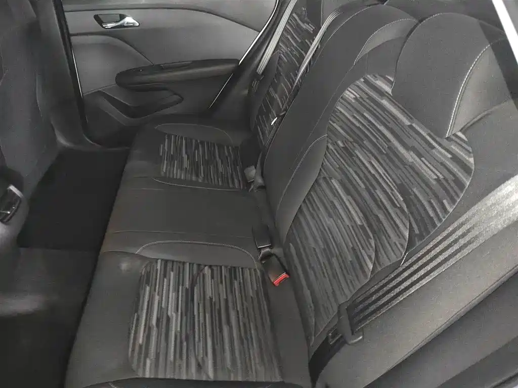 Chevrolet Monza 2023 1.5L DCT Enjoyment Edition фото 17