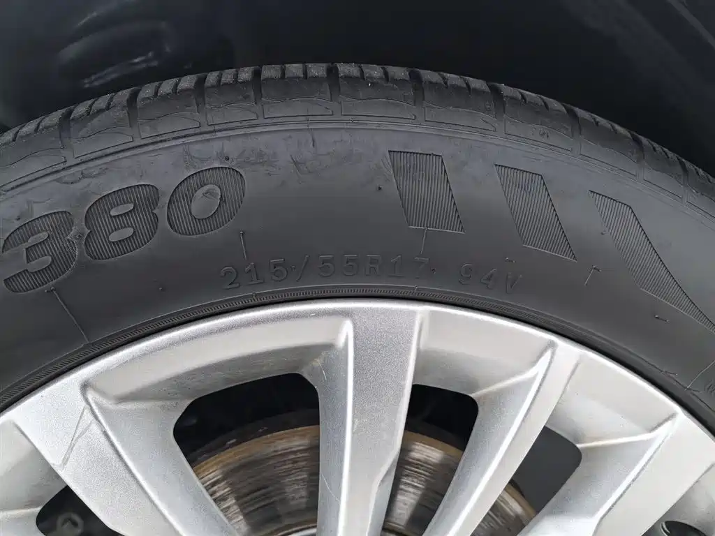Baojun Valli 2021 1.5T Yili Ranch CVT Luxury фото 24