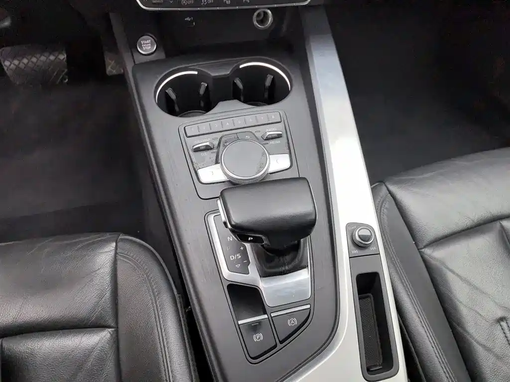Audi A4L 2019 40 TFSI Fashion (China V) фото 13