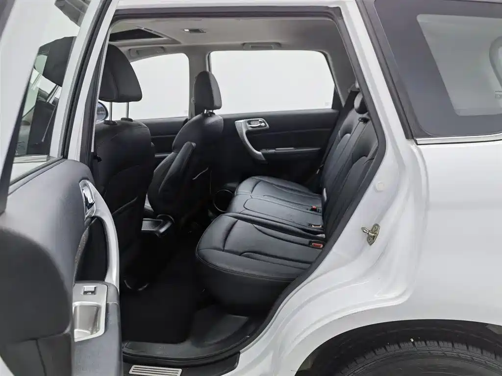 Haval H6 2017 Classic 1.5T Manual 2WD Urban Edition фото 15