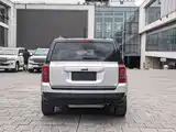 Photo 18 - Jeep Patriot