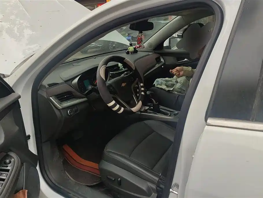Chevrolet Malibu 2018 530T Automatic Luxury Edition фото 9