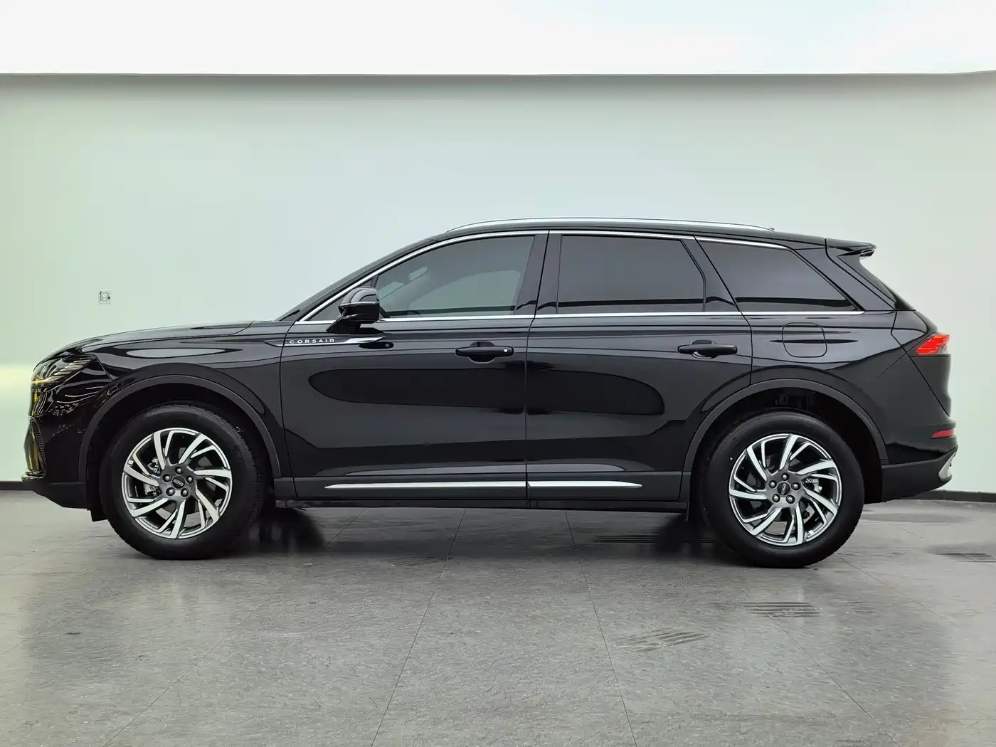LINCOLN ADVENTURER