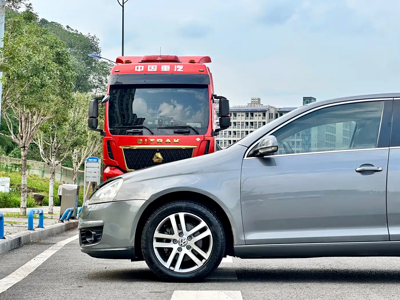 Volkswagen Sagitar 2010 1.4TSI Automatic Luxury фото 8