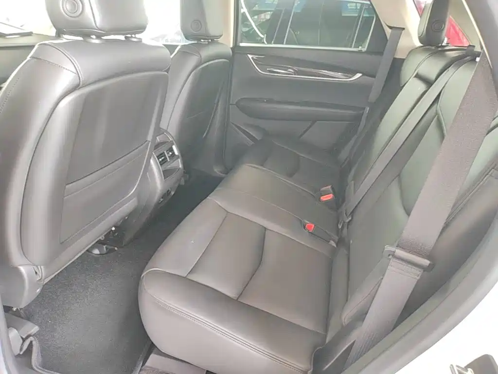 Cadillac XT5 2016 2016 28T AWD Luxury Model