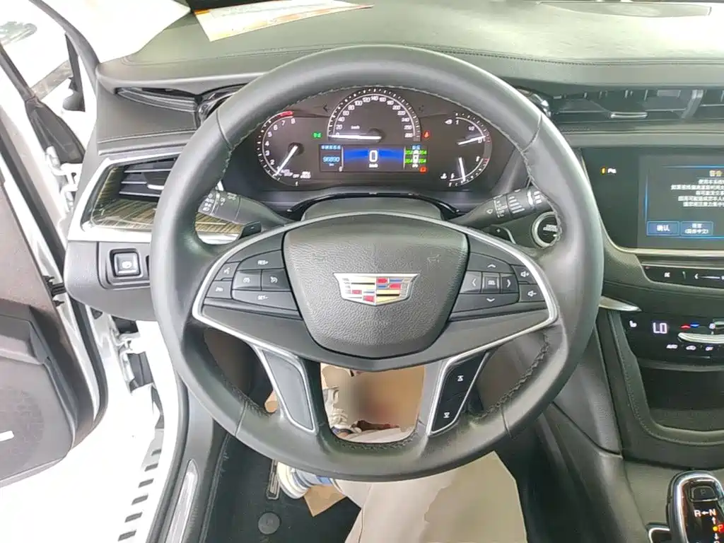 Cadillac XT5 2016 2016 28T AWD Luxury Model