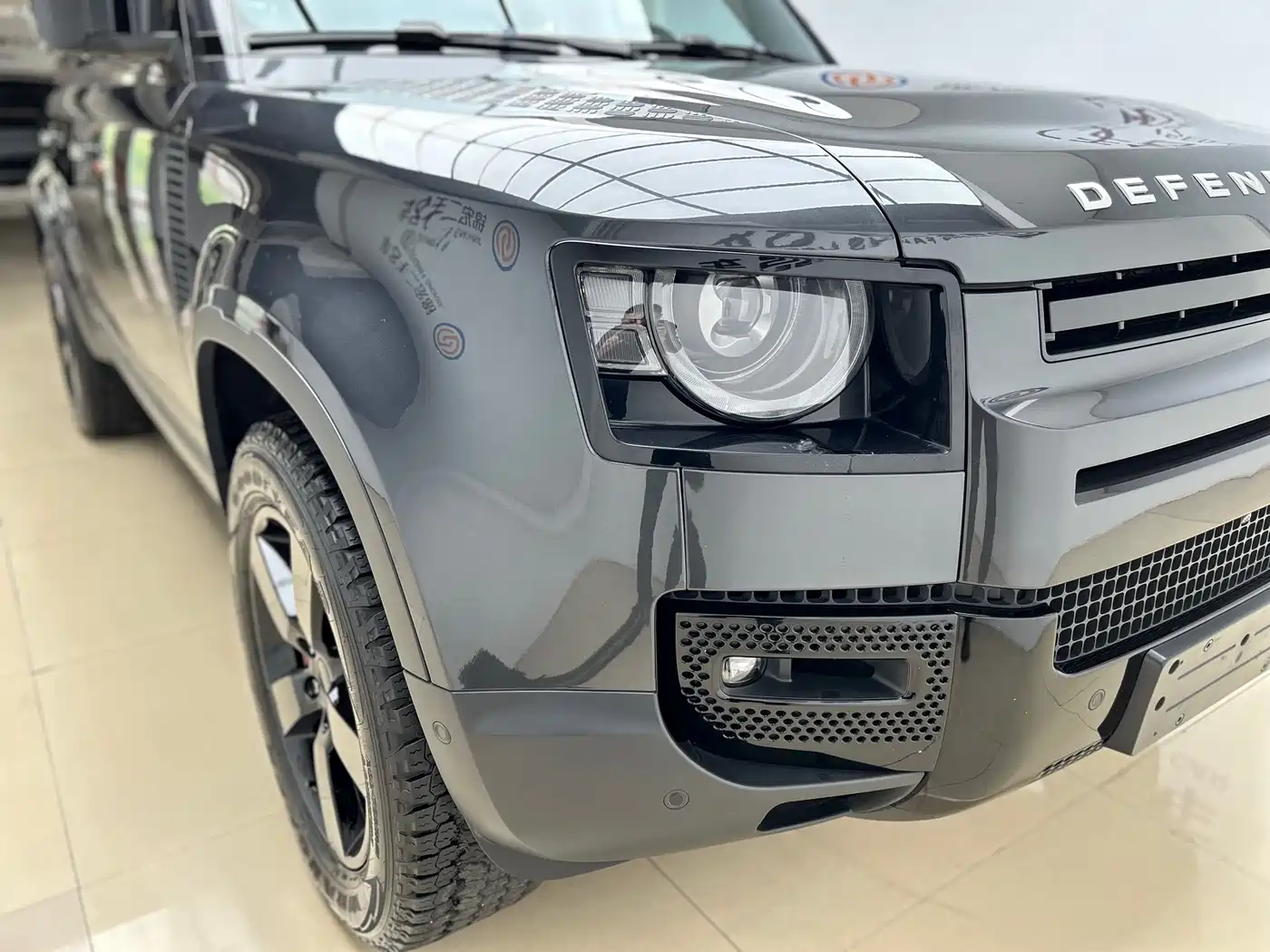 LAND ROVER GUARD