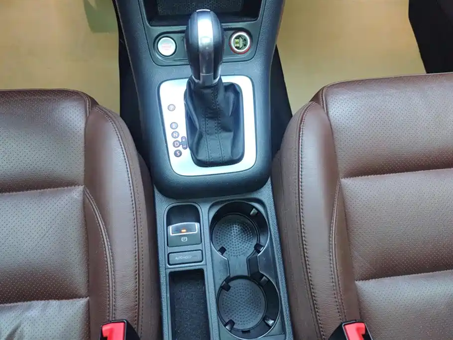 Volkswagen Tiguan 2015 1.8TSI Automatic 2WD Highline фото 16