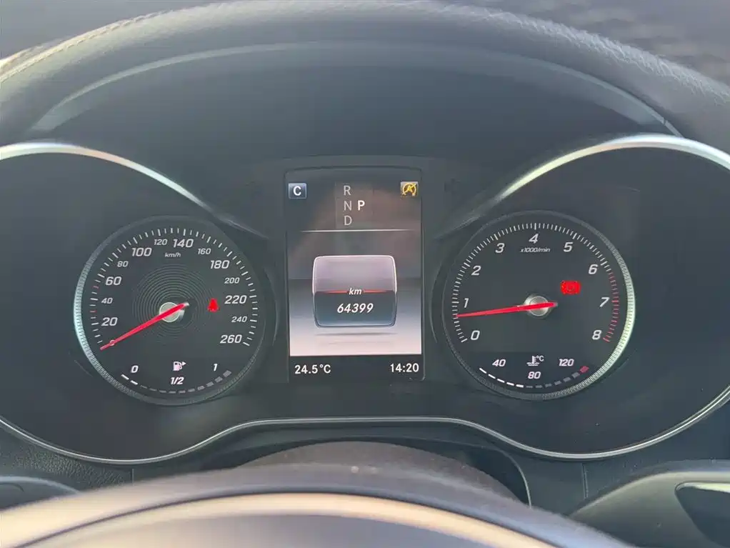 Mercedes-Benz GLC 2019 Facelift GLC 260 L 4MATIC Luxury фото 4