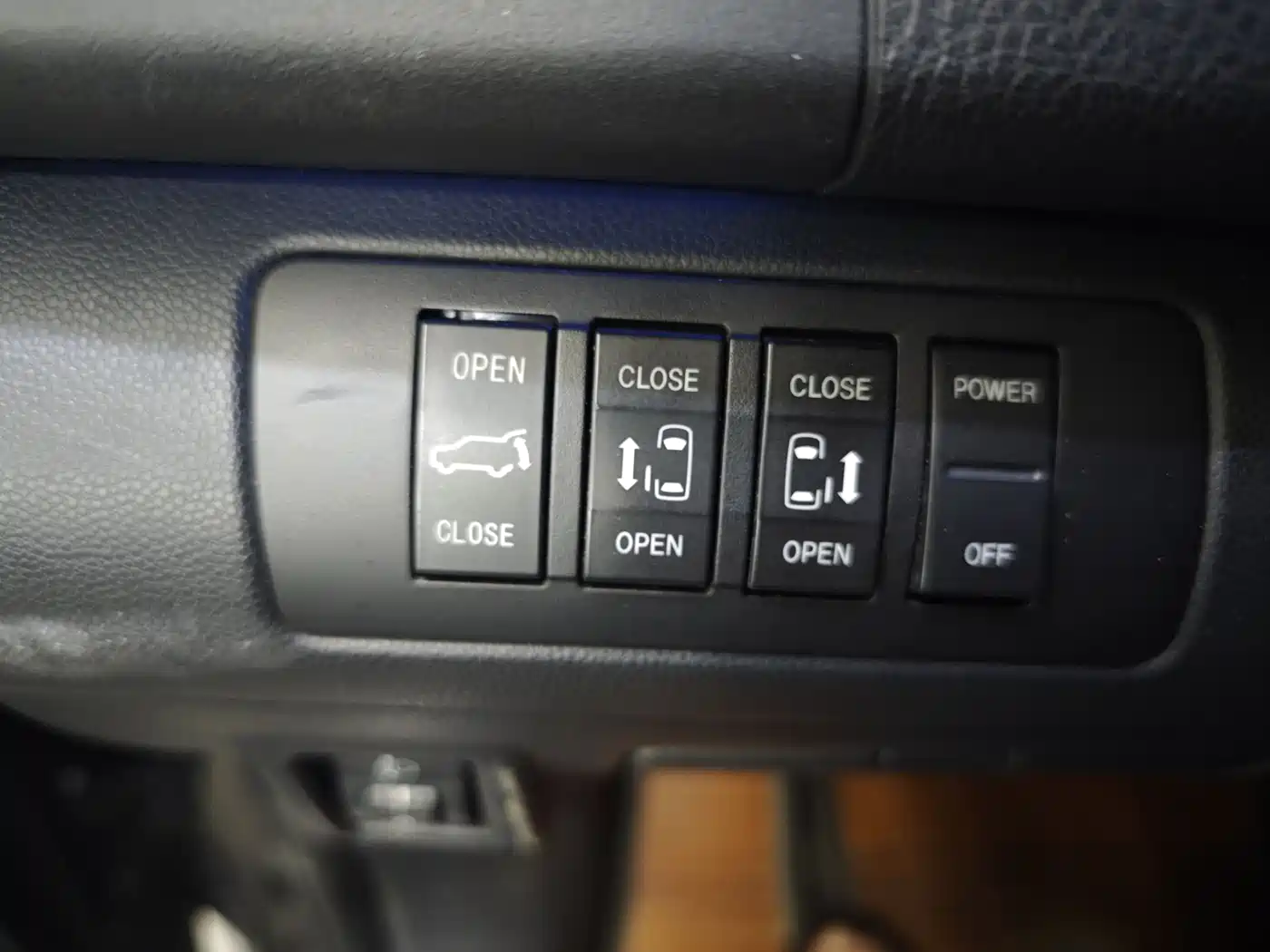 Mazda 8 2015 2.5L Supreme Edition фото 13
