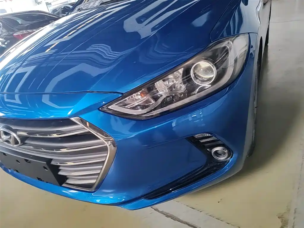 Hyundai Elantra 2016 Model 1.6L Automatic Smart Elite фото 24