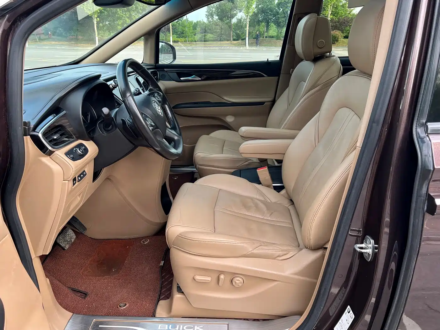 Buick GL8 2017 ES 28T Flagship China V фото 12