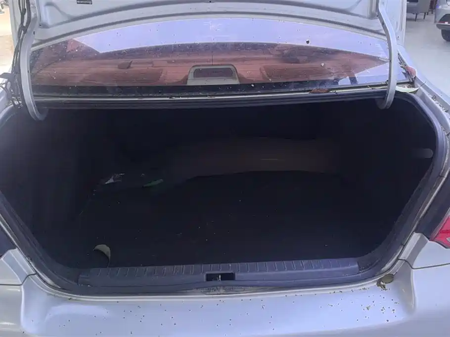 Toyota Corolla 2013 1.6L Automatic Excellence Edition фото 4