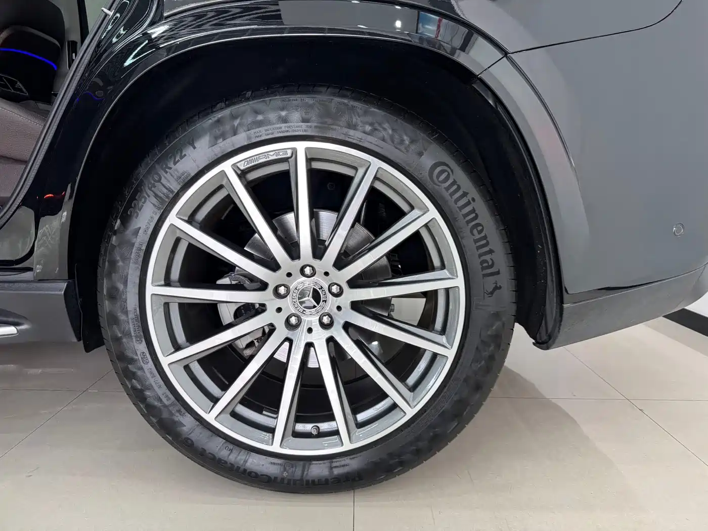 Mercedes-Benz GLS 2023 Facelift GLS 450 4MATIC Luxury фото 5