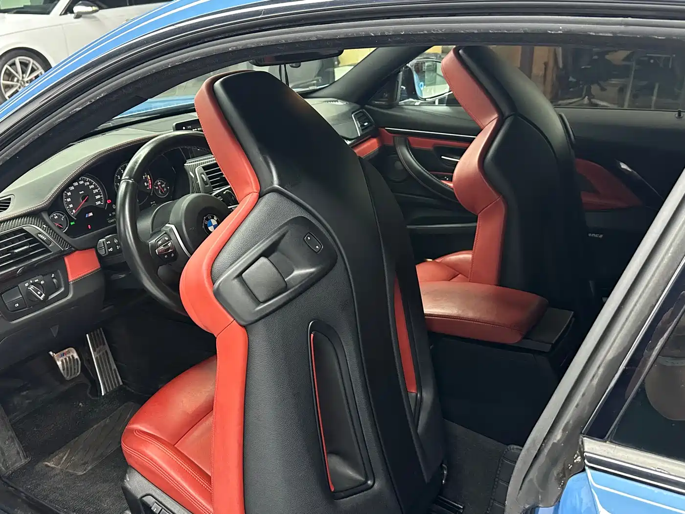 BMW M4 2018 M4 Coupe Fans Limited Edition фото 11