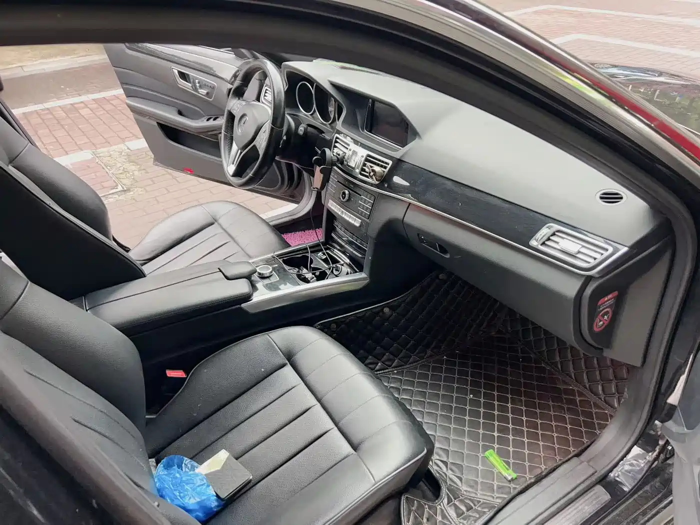 Mercedes-Benz E-Class 2015 Facelift E 260 L Sport фото 4