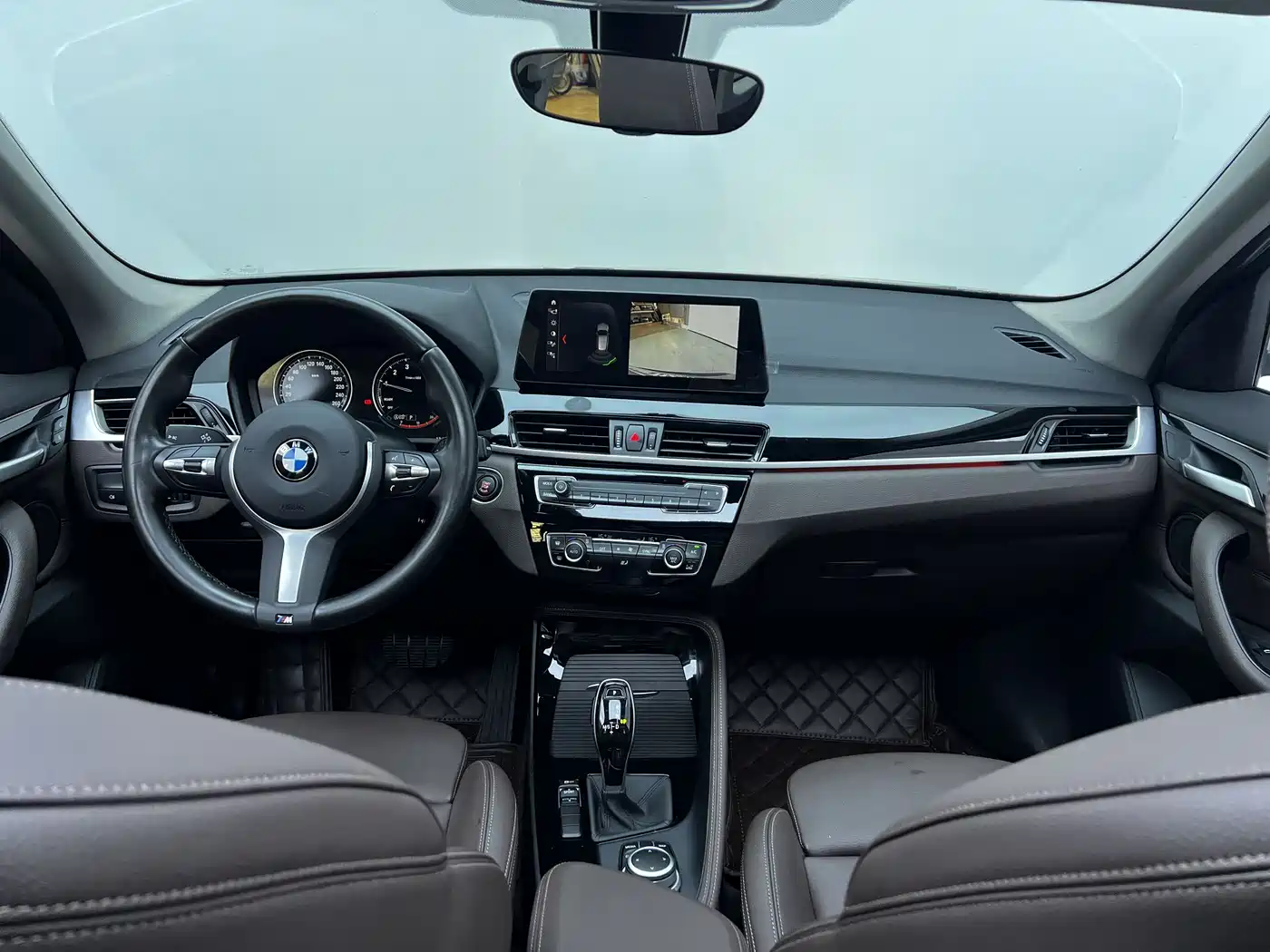 BMW X1 2020 sDrive20Li Premium Edition фото 16