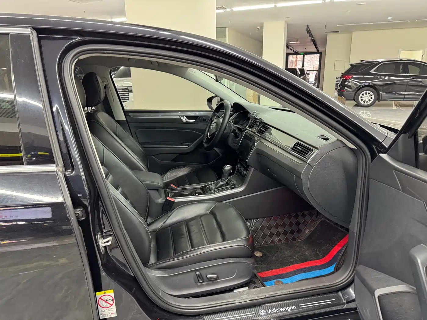 Volkswagen Passat 2017 330TSI DSG Prestige фото 10
