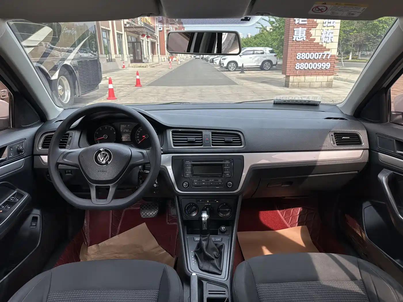 Volkswagen Lavida 2017 1.6L Automatic Trend Edition фото 17