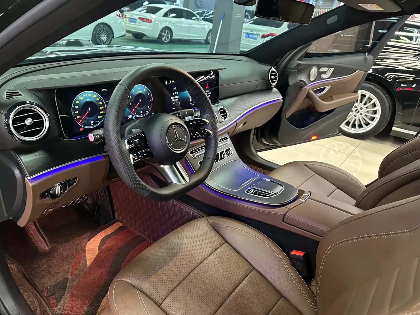 Mercedes-Benz E-Class 2023 E 300 L Sport Luxury фото 7
